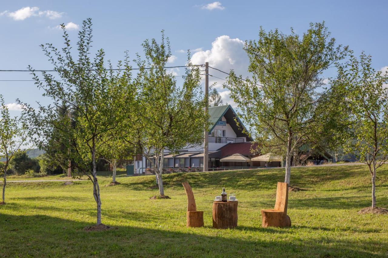 Kuca Trota - Sauna, Hot Tub Otočac Exterior foto