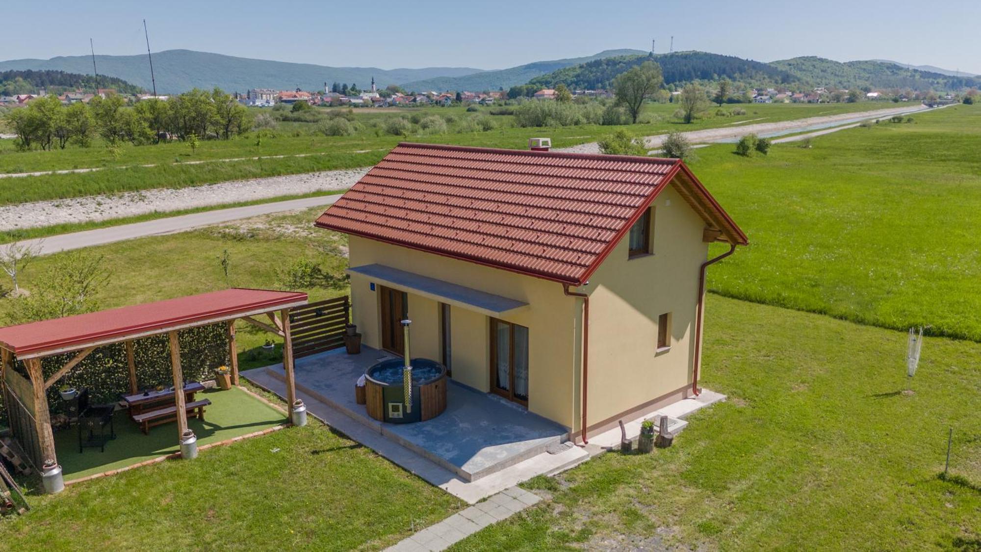 Kuca Trota - Sauna, Hot Tub Otočac Exterior foto